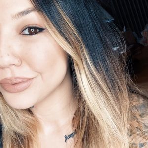 👙 MEET YOUR SELLER 💰